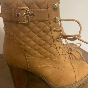 Guess Women's Tan Quilted Ankle Boots